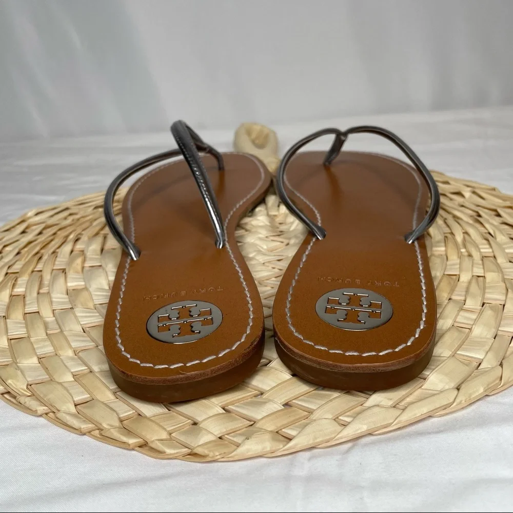 NEW Tory Burch Abitha Flip Flop Sandals 11 Pewter Mirror Metallic Leather Silver - Picture 6 of 10